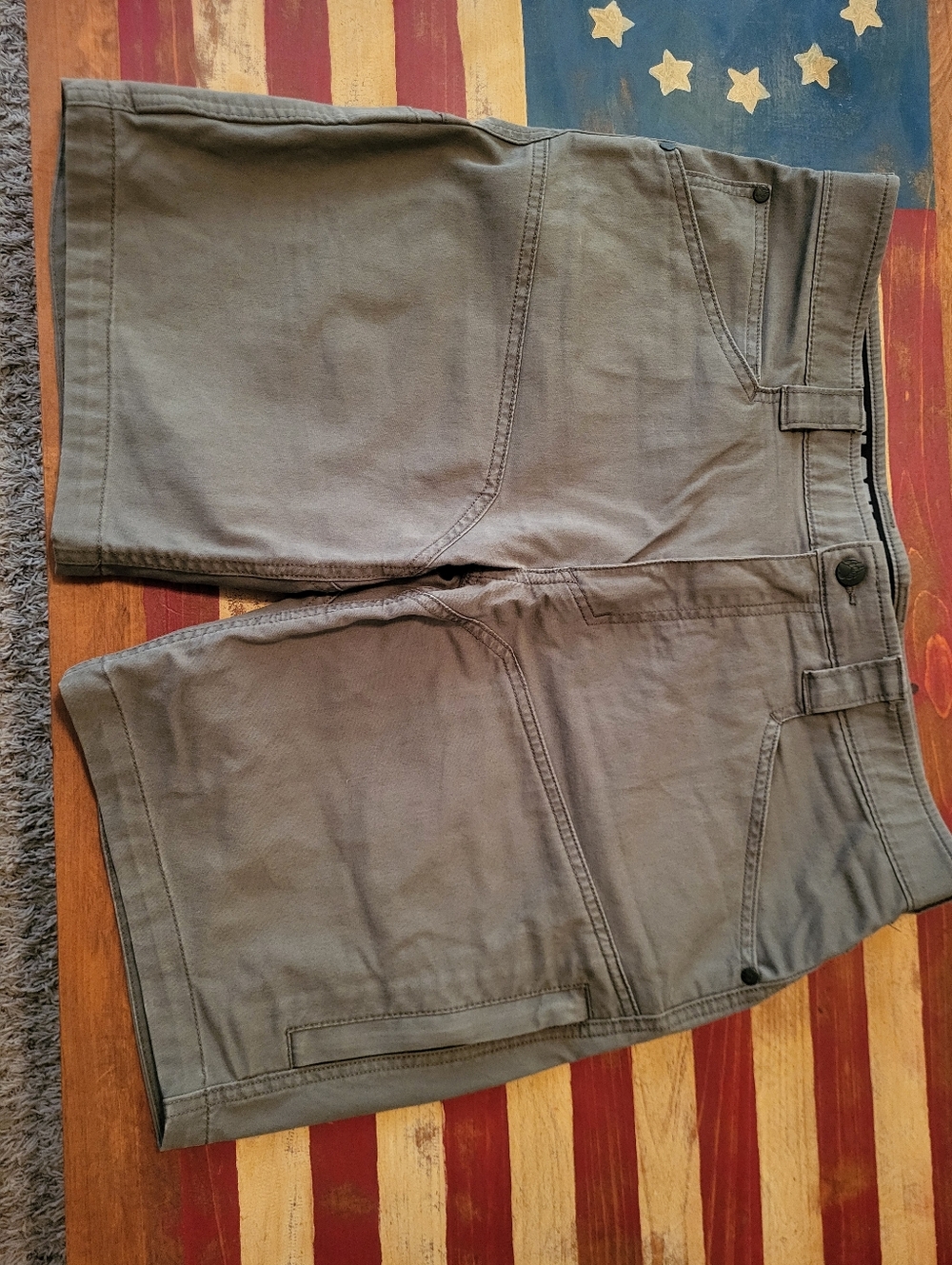 Men's AKHG Stone Run 10" Shorts Size 36